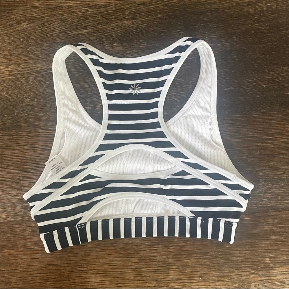 Athleta size XXS sports bra - Picture 3 of 3